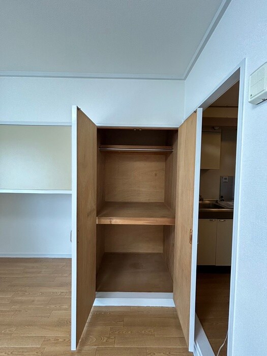 物件内観写真10　(収納)