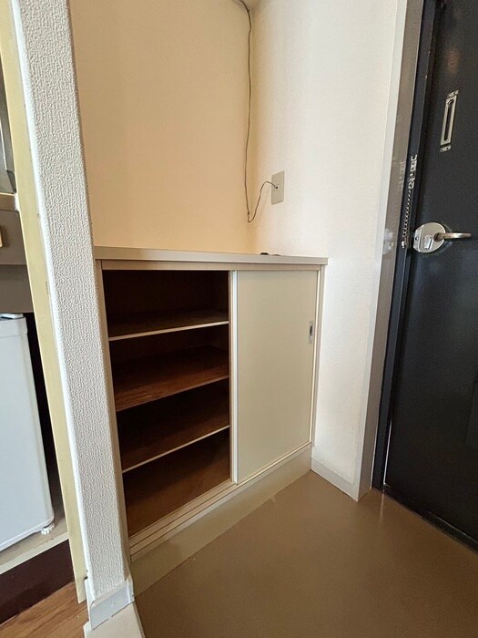 物件内観写真11　(靴箱)