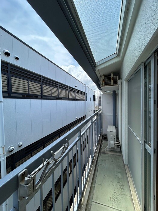 物件内観写真13　(室内からの展望)