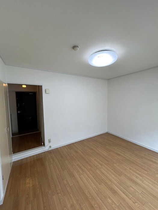 物件内観写真18　(居室)