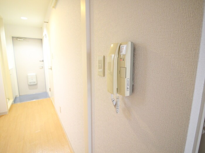 物件内観写真20　(廊下)