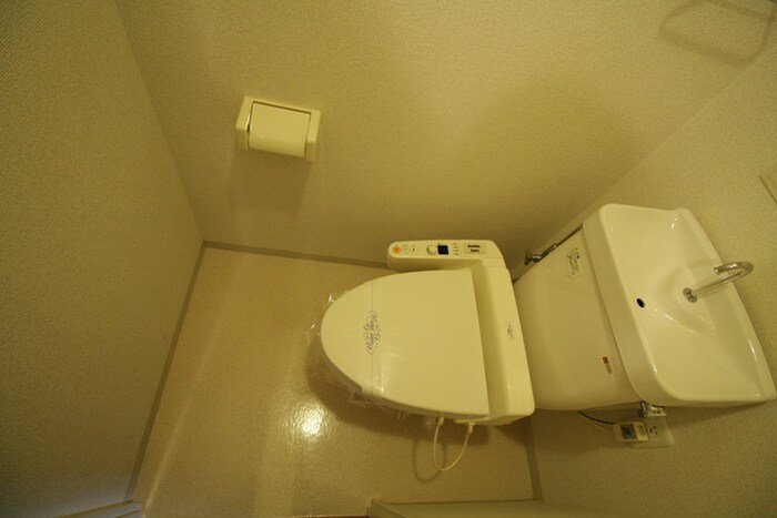 物件内観写真12　(トイレ)