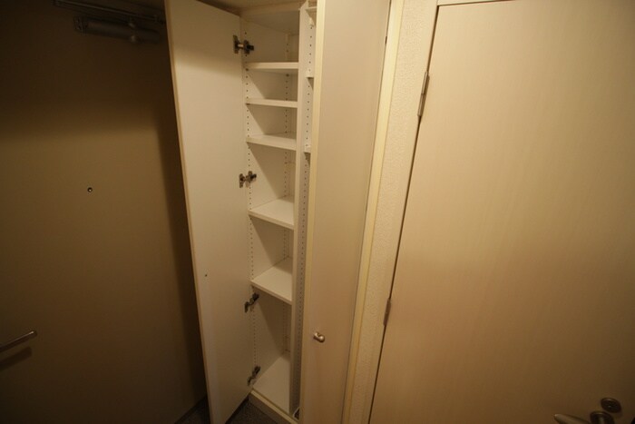 物件内観写真22　(靴箱)