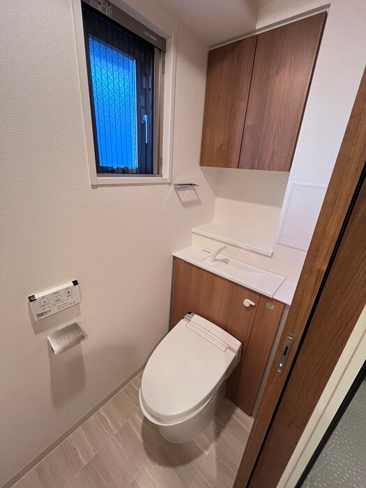 物件内観写真12　(トイレ)