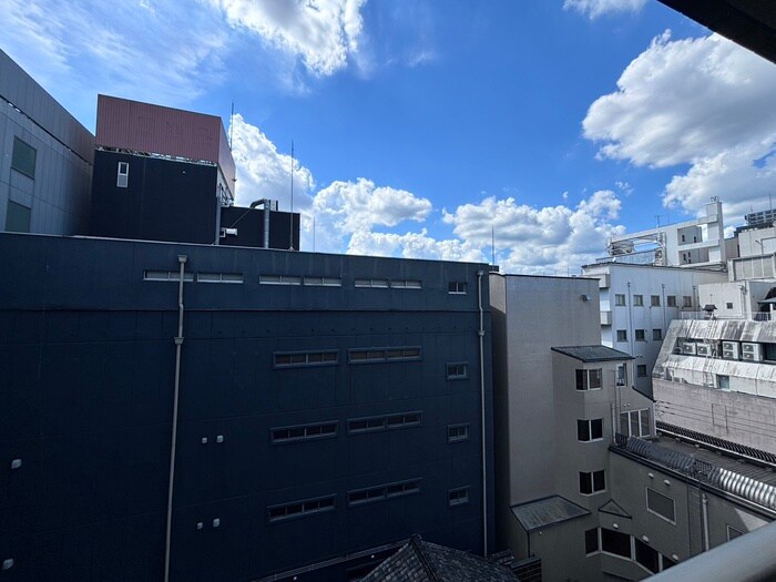 物件内観写真16　(室内からの展望)