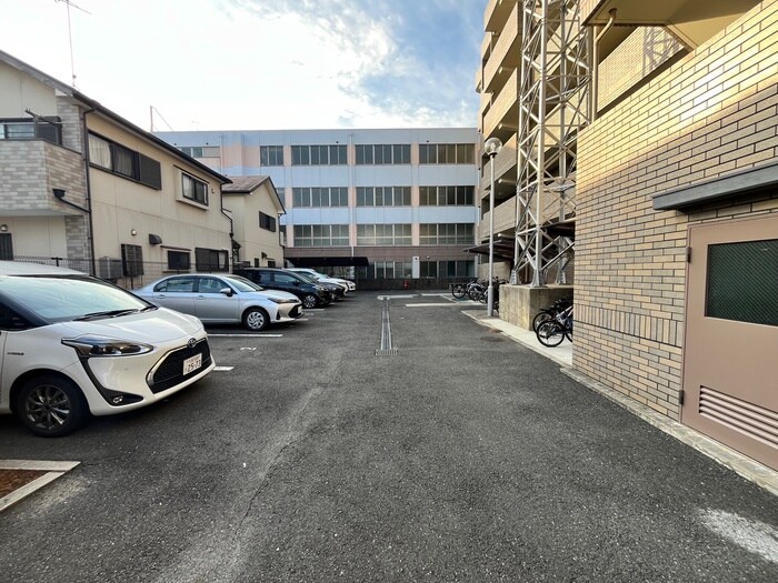 物件外観写真6　(外観写真)