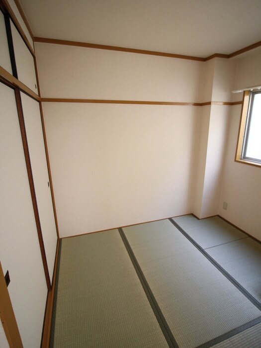 物件内観写真15　(居室)