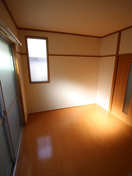 物件内観写真21　(居室)