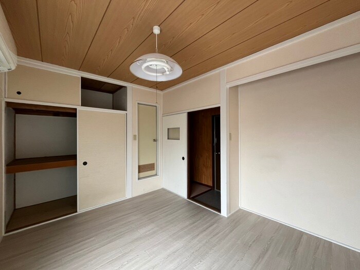 物件内観写真8　(居室)