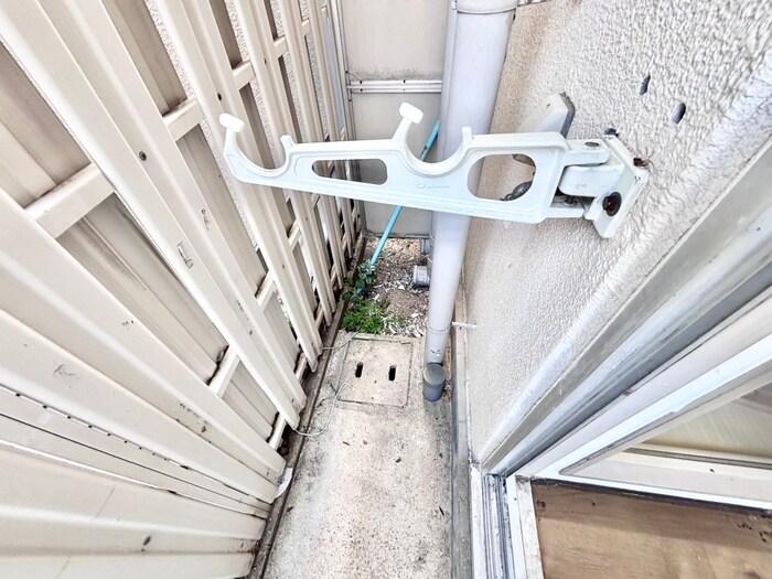 物件内観写真10　(洗濯機置場)