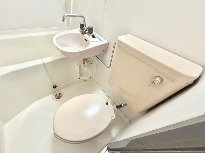 物件内観写真11　(トイレ)