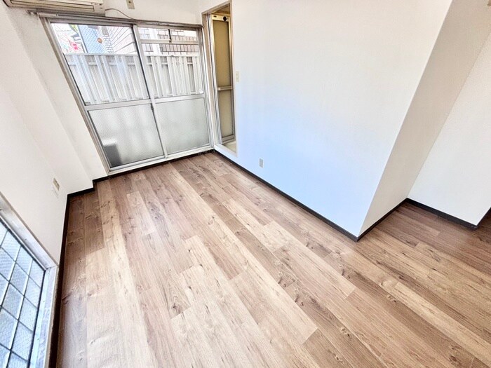 物件内観写真15　(居室)