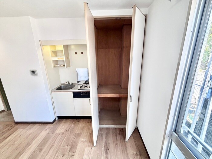 物件内観写真16　(収納)