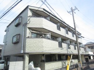 ハイツクロ－バ－２外観写真