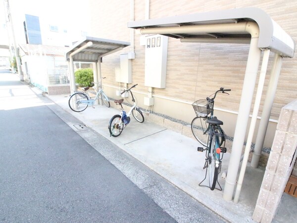 駐輪場