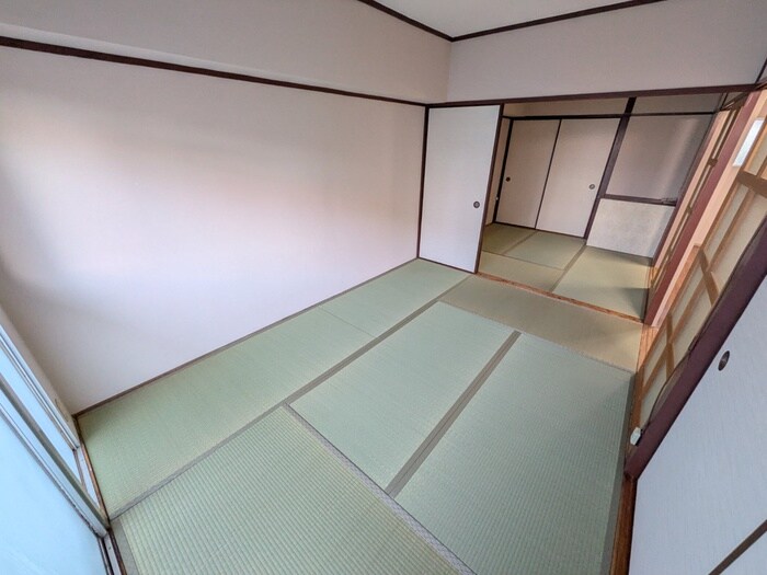 物件内観写真6　(居室)