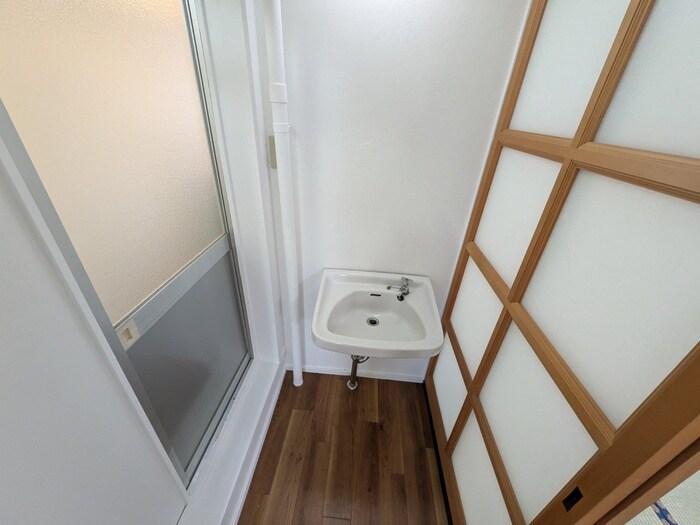 物件内観写真10　(洗面)