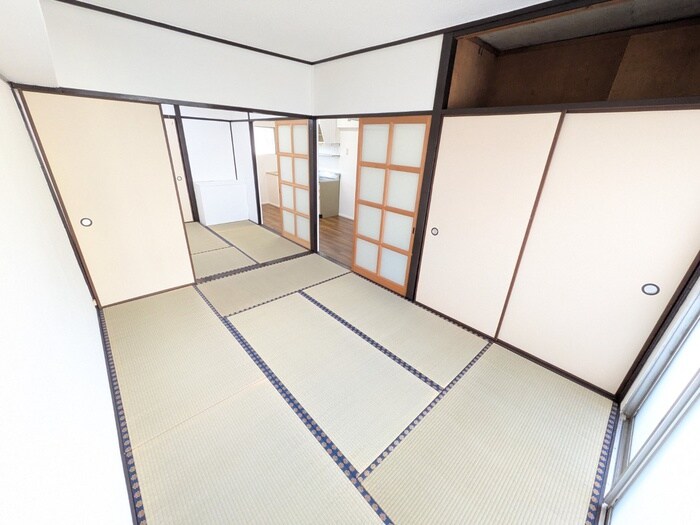 物件内観写真16　(居室)