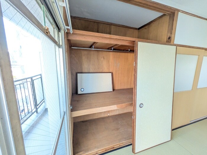 物件内観写真18　(収納)