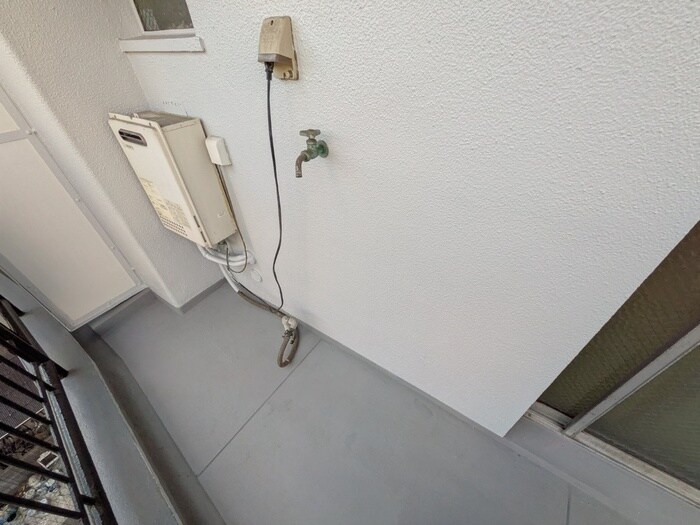 物件内観写真21　(洗濯機置場)