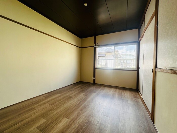 物件内観写真8　(居室)