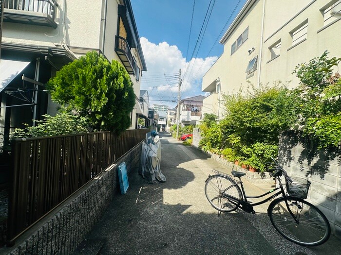 物件外観写真6　(周辺環境)