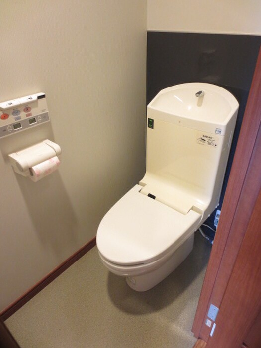 物件内観写真13　(トイレ)