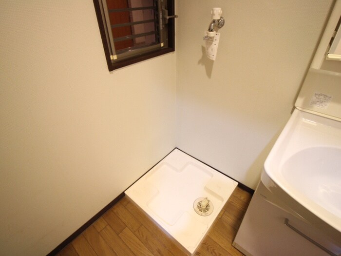 物件内観写真15　(室内からの展望)