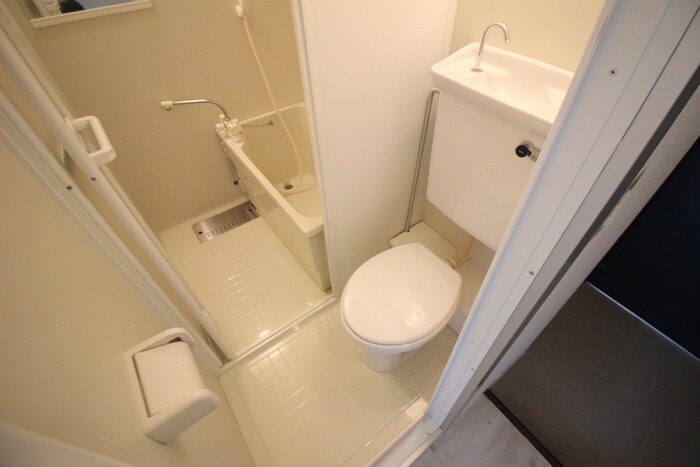 物件内観写真12　(トイレ)