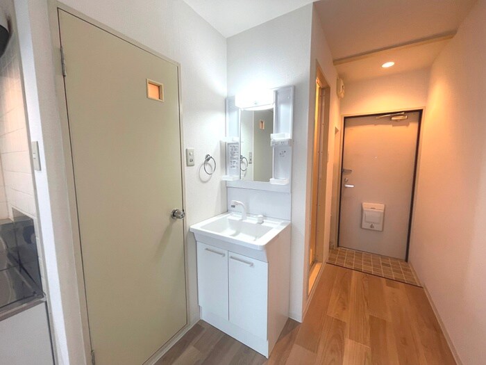 物件内観写真14　(洗面)