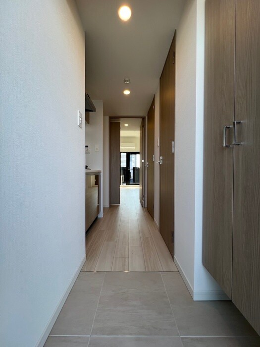 物件内観写真15　(廊下)