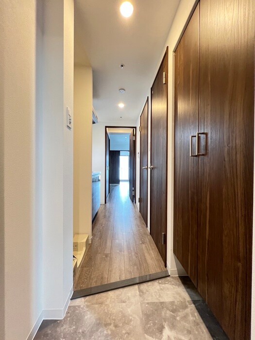 物件内観写真14　(廊下)