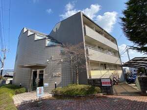 クレ－ル山陵外観写真