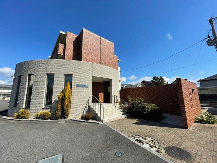 物件外観写真6　(外観写真)