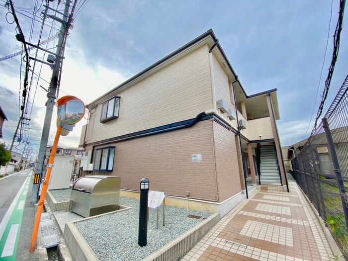 物件外観写真1　(外観写真)