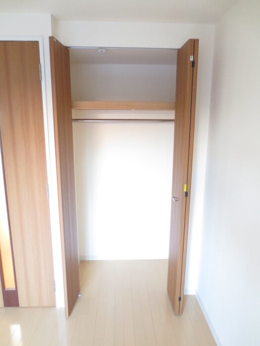 物件内観写真5　(収納)