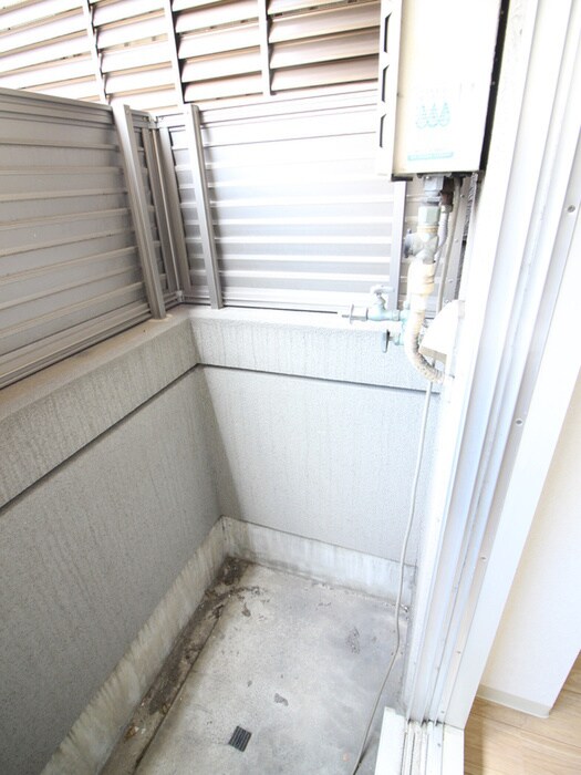 物件内観写真8　(ベランダ・バルコニー)