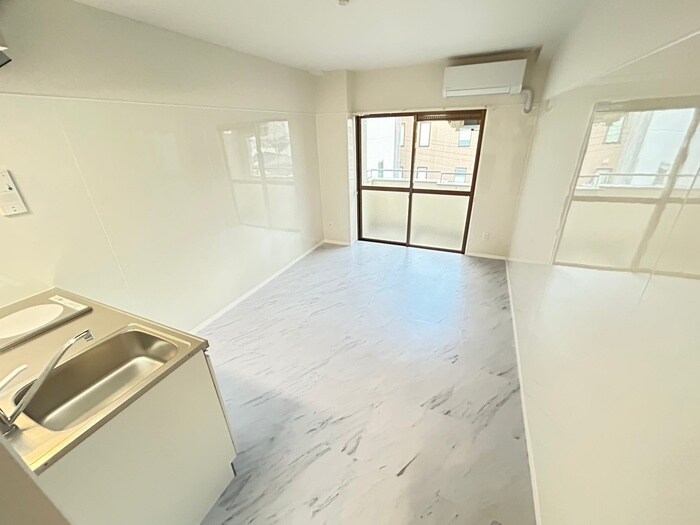 物件内観写真7　(居室)