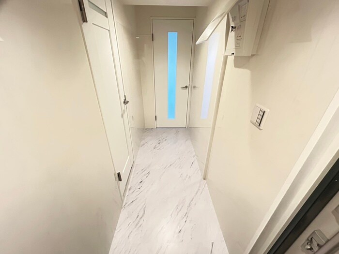 物件内観写真20　(廊下)