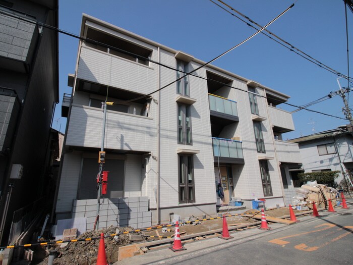 物件外観写真2　(外観写真)