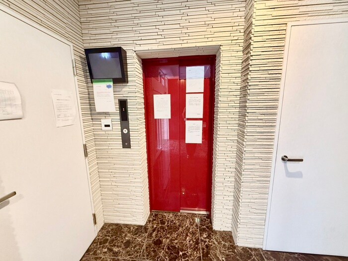 物件外観写真4　(建物設備)