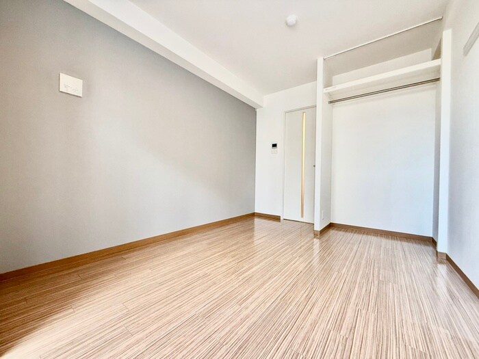 物件内観写真12　(居室)