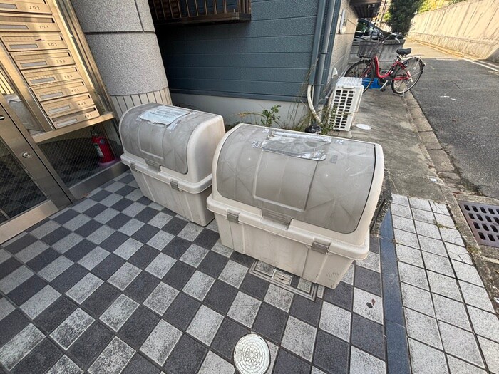 物件外観写真4　(建物設備)