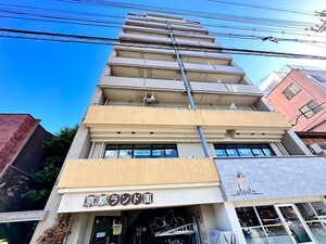 リシェス二条外観写真