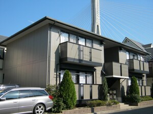 シャルマン小戸外観写真