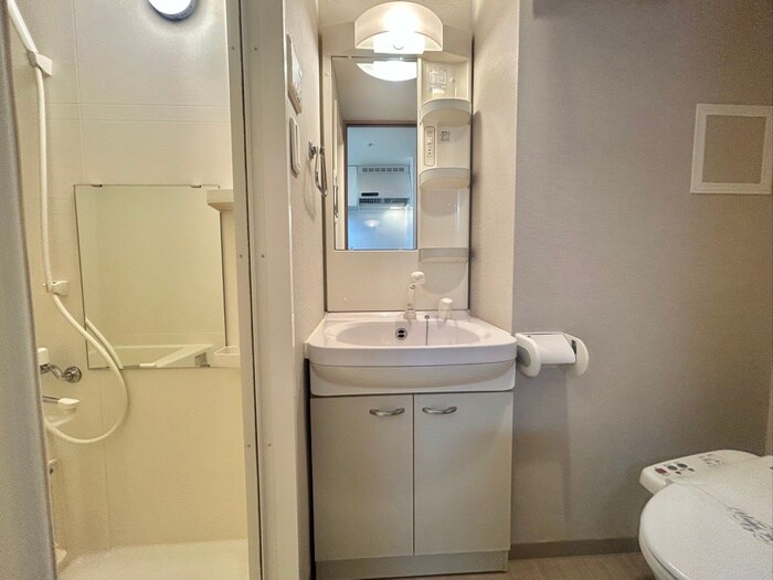 物件内観写真16　(洗面)