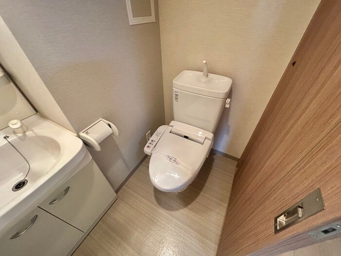 物件内観写真17　(トイレ)