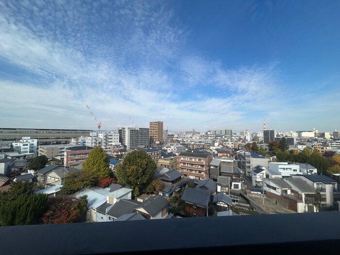 物件内観写真22　(室内からの展望)