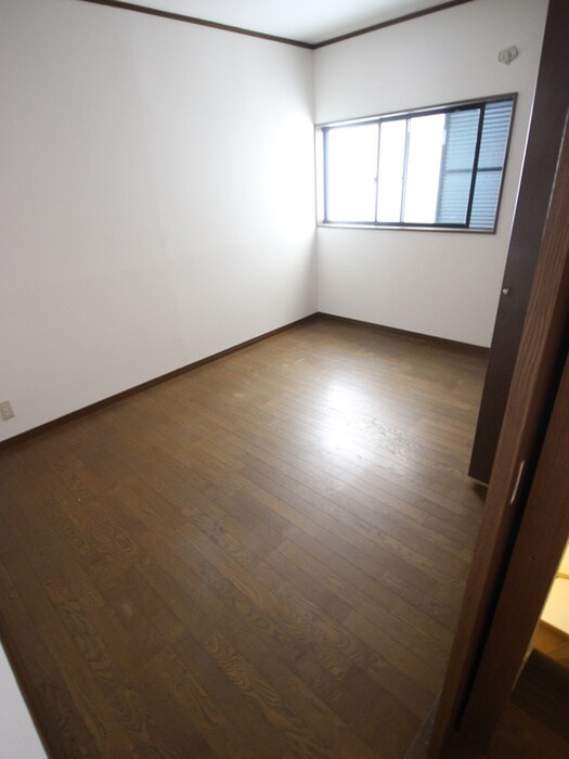 物件内観写真13　(居室)