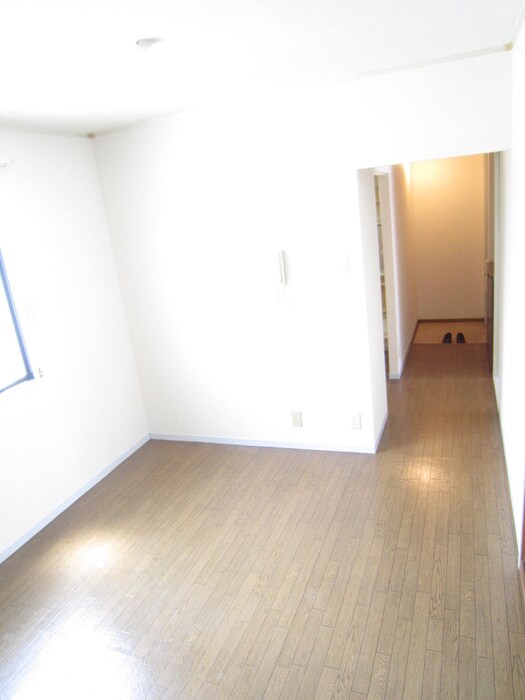 物件内観写真6　(居室)